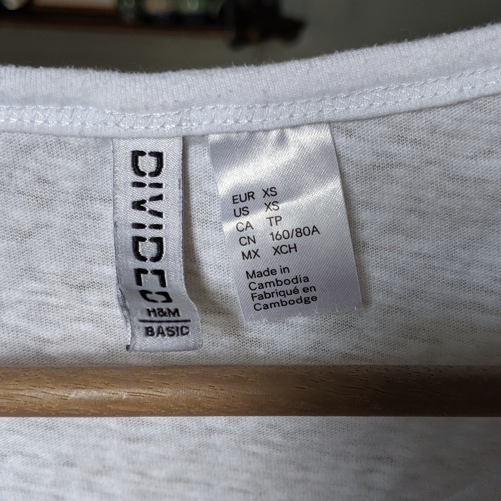 H&M Baseball Tee (xs) - Picture 4 of 4